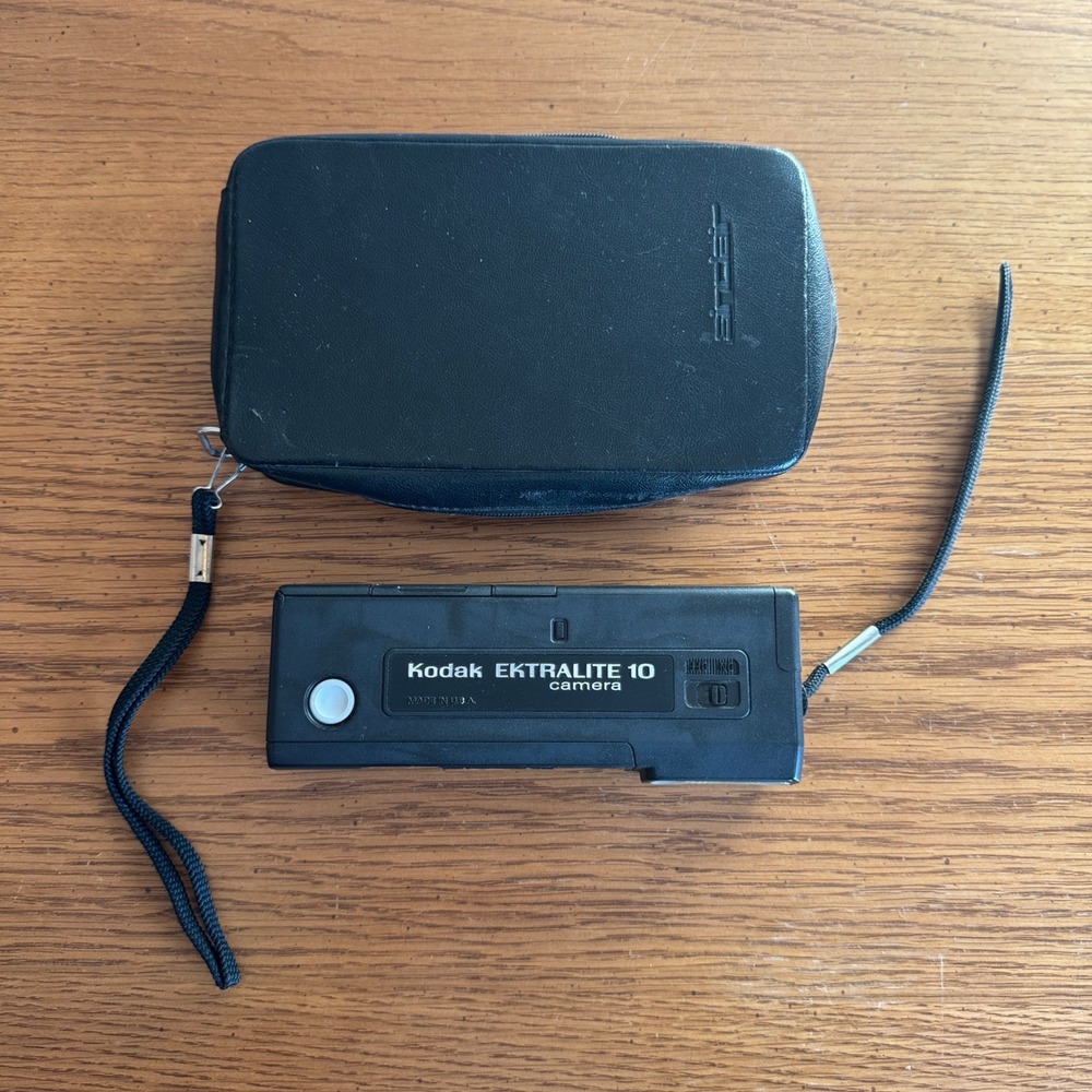 Kodak‎ Ektralite 10 Camera leather Case Vintage Point and Shoot Black with FILM